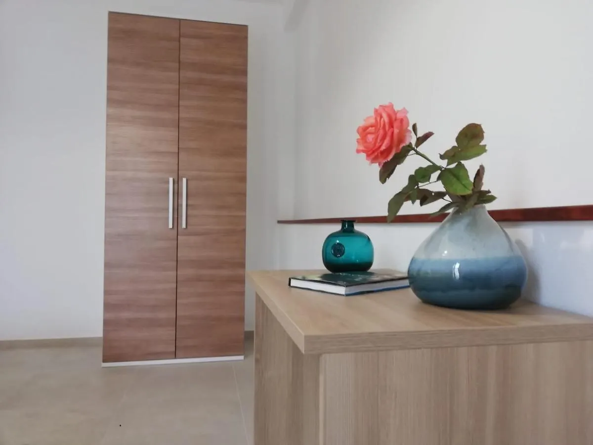 Body And Soul Apartamento Cala Gonone 0*,